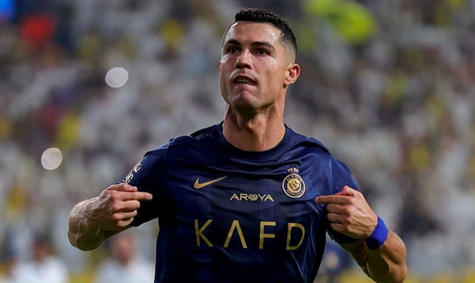 Ronaldo - cầu thủ chuyên nghiệp đầu tiên chạm mốc 850 bàn