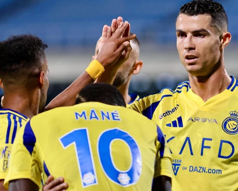 BÃ¡o Ä‘á»™ng cho Ronaldo