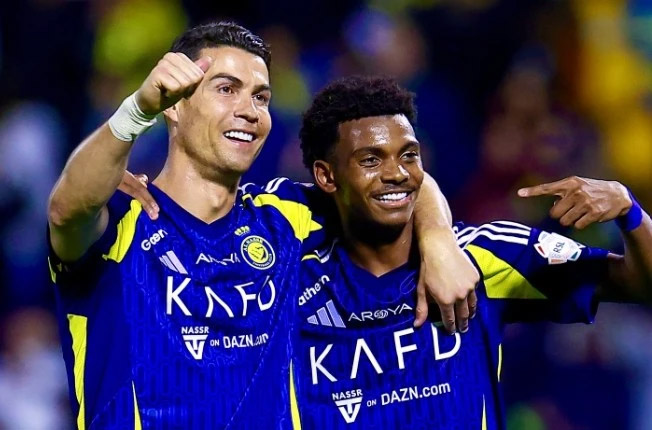 Ronaldo thÄƒng hoa