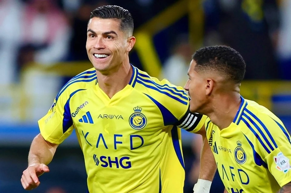 Ronaldo thÄƒng hoa trÆ°á»›c thá»m tá»© káº¿t Nations League